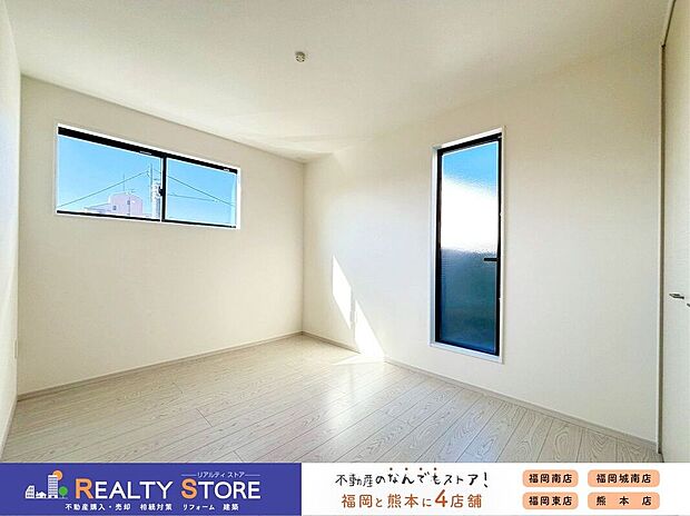 【室内】〈2号棟〉オールフローリングの室内はお掃除がしやすいですね♪