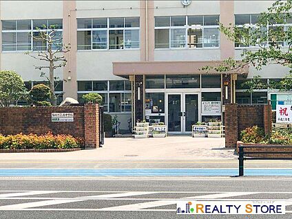 福岡市立原中学校 130m