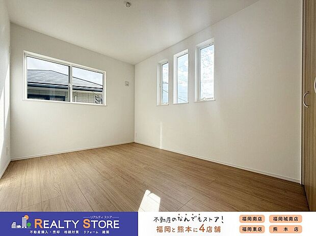 【室内】☆7号棟☆【洋室】大切なプライベート空間。趣味・感性で個性的に飾って頂けるようシンプルに仕上げてあります。自分時間を充実させながら心豊かなひとときを過ごすための大切な空間♪