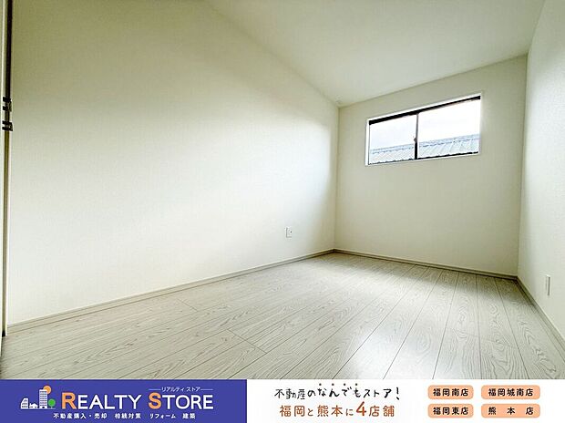 【室内】☆2号棟☆【洋室】自分時間を充実させ、心豊かなひとときを過ごすための大切な空間♪趣味や感性を生かせるようにシンプルな仕上がりになっています。