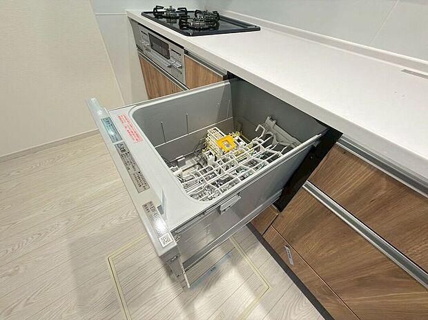 【その他設備】【食器洗浄乾燥機】時短家事の強い味方♪冬の手荒れからも守ってくれます♪