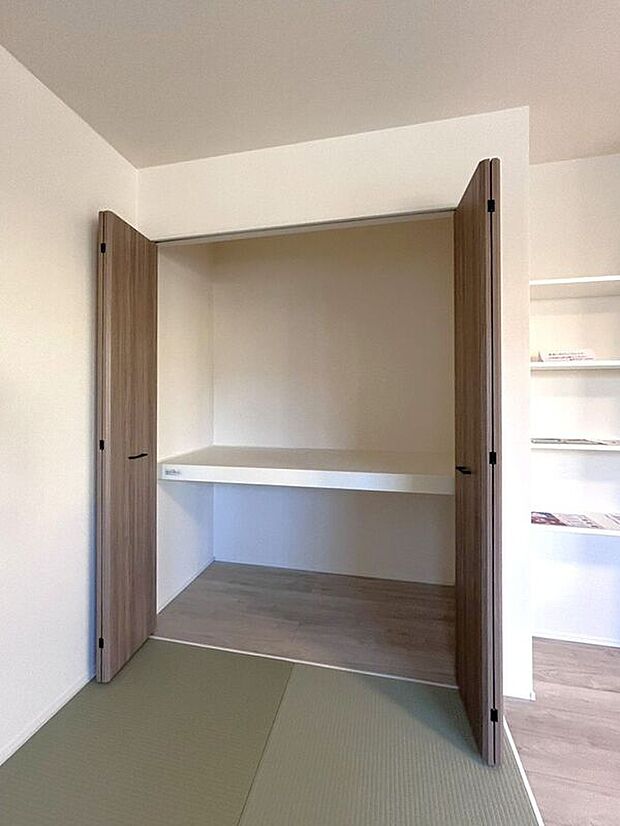☆押入☆衣類やお布団収納に便利♪お部屋がスッキリ片付きます♪