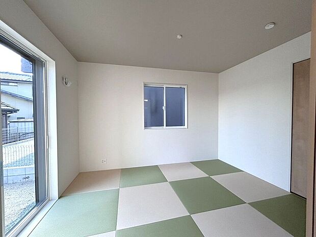 ☆和室☆2色の畳を組み合わせたお洒落な和室♪フローリングにはない畳の温もりに癒されます♪