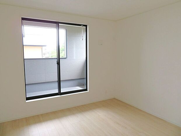 ☆7帖洋室☆大きなベッドを置いても広々としたお部屋♪主寝室におすすめです♪