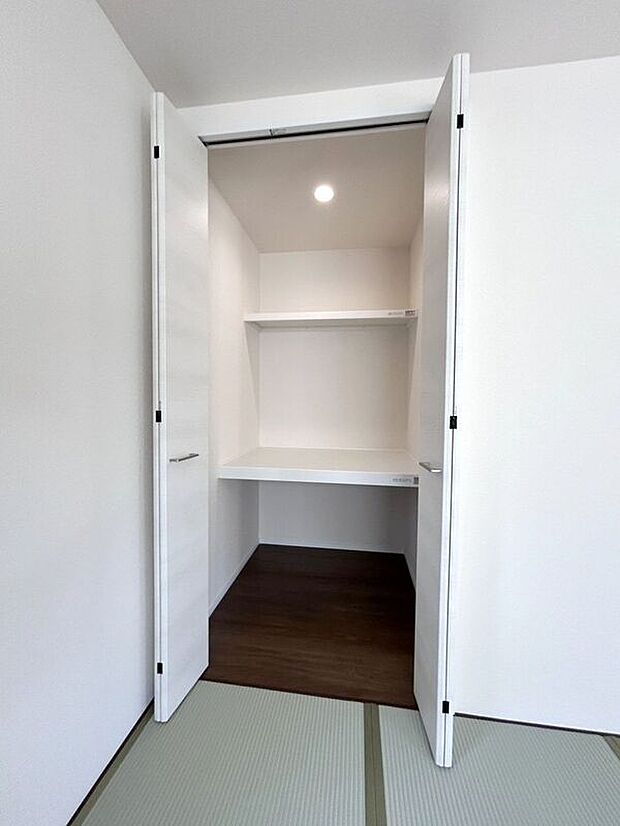 ☆押入☆衣類やお布団収納に便利♪お部屋がスッキリ片付きます♪