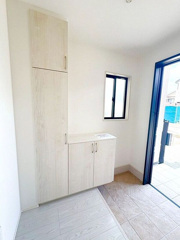 【同仕様画像 (その他内観)】同仕様