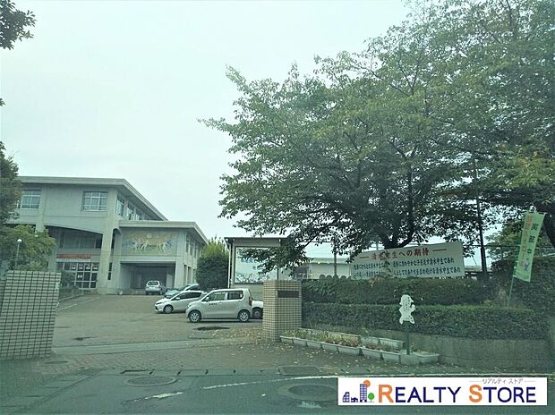 熊本市立清水中学校（約1,100m）