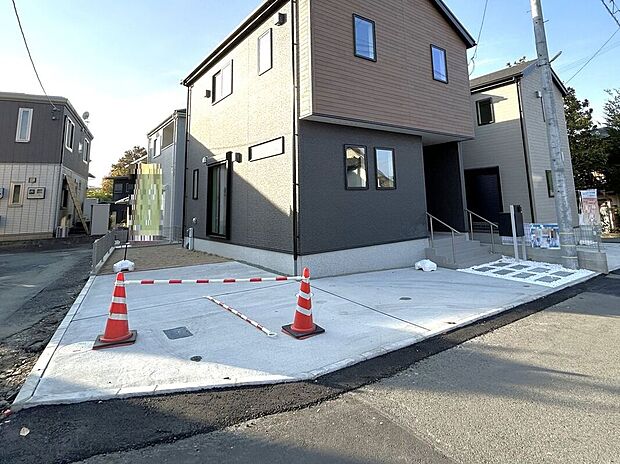 【駐車場】☆駐車スペース☆駐車2台可能♪