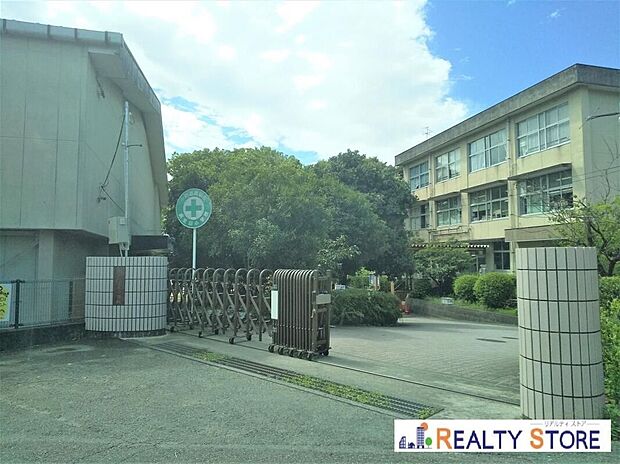 熊本市立麻生田小学校(約400m)