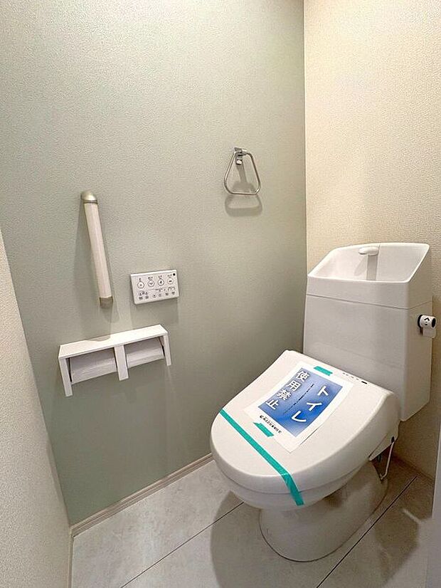 【トイレ】☆トイレ☆明るく清潔感のあるトイレ空間♪来客時にも安心です♪