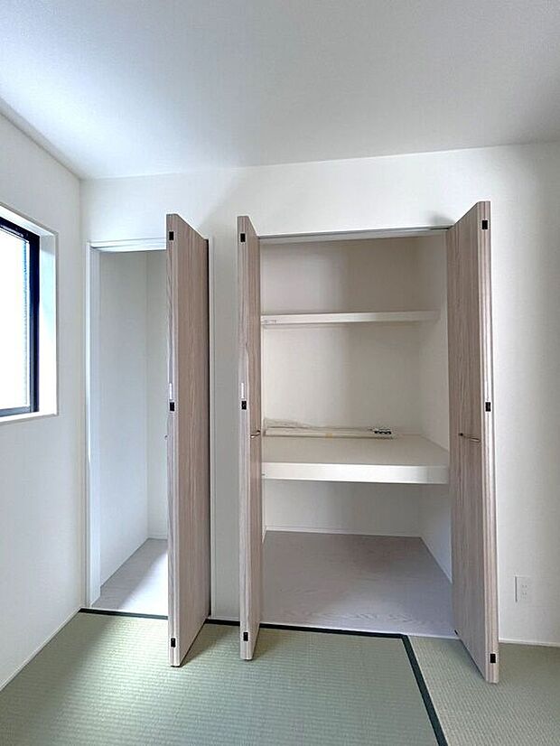 【収納】☆押入☆衣類やお布団収納に便利♪お部屋がスッキリ片付きます♪