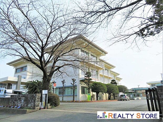 合志市立西合志南小学校（約1,290m）