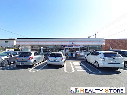 セブンイレブン菊陽町役場前店 650m