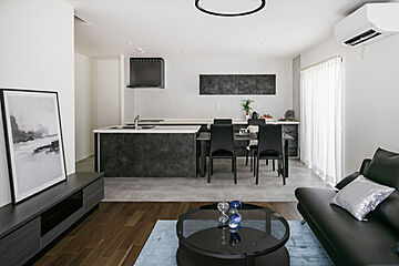 【ワウハウス】ソフィスガーデン総社市井手 外観