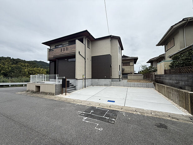 外観写真（1）号棟　【外観 ｜ 1号棟】2026.9.10撮影 完成いたしました！お気軽にお問い合わせください。