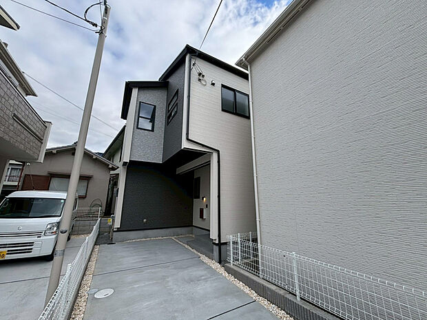 【【外観 ｜ 6号棟】】4LDK＋マルチスキップ＋カースペース2台（軽自動車1台）