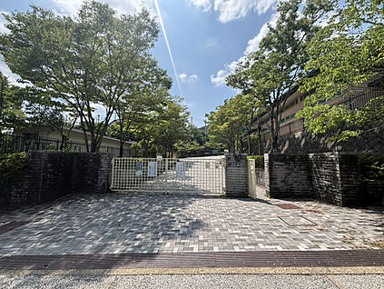 京都市立大枝中学校 1300m