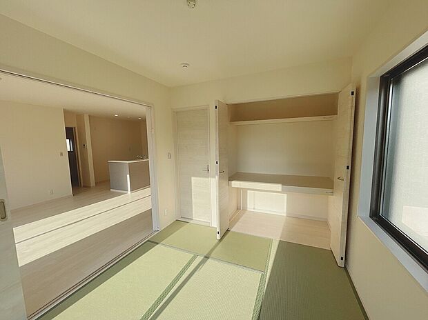 【押入収納】（同社施工事例）