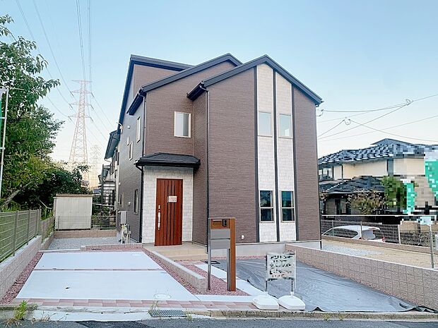 【駐車場】(同社施工事例)