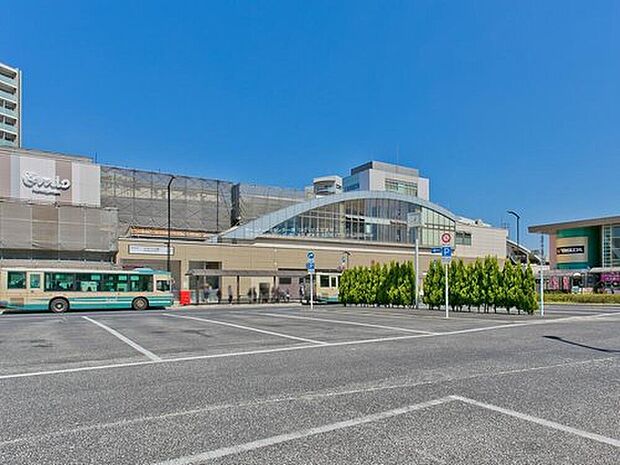 西武池袋線「ひばりが丘」駅まで徒歩9分♪「東久留米」駅も徒歩15分です♪暮らしやすさと安心を両立！駅チカの閑静なエリアです。