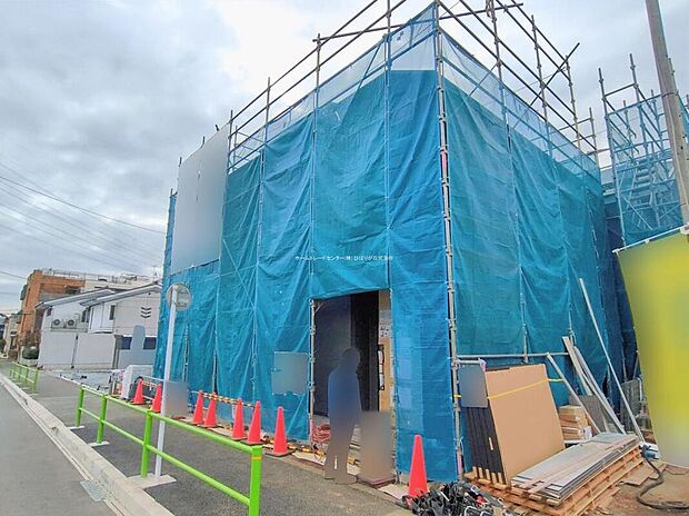 【現地外観写真】2号棟
気になった物件すぐにご見学対応させていただきます♪平日・お仕事帰りなど、いつでもご案内可能です♪周辺環境と併せて、実際に現地をご確認ください♪