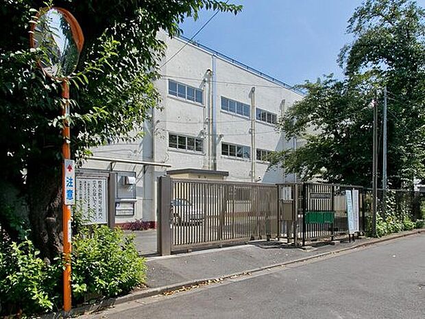 西東京市立田無第三中学校（約750m）