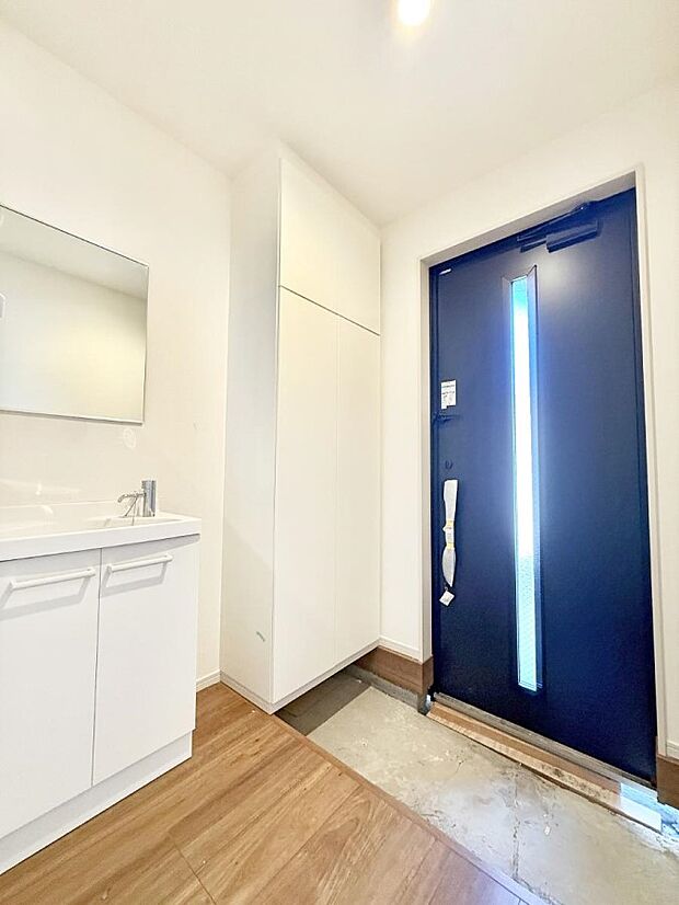 ■玄関はお家の顔！おしゃれな玄関でお客様をお迎え！