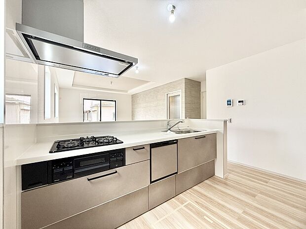 ■家族の絆を深める、温もりのあるキッチン