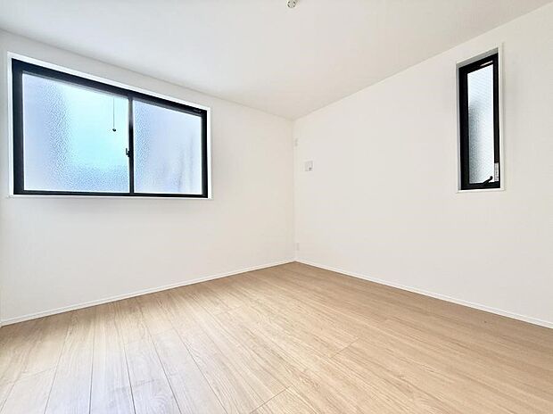 3号棟  ■落ち着いた色合いのお部屋で穏やかな時間を楽しめます