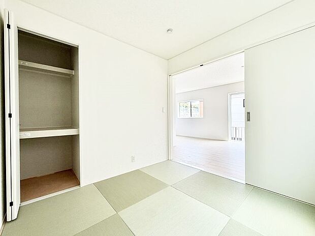 1号棟  ■落ち着いた色合いのお部屋で穏やかな時間を楽しめます
