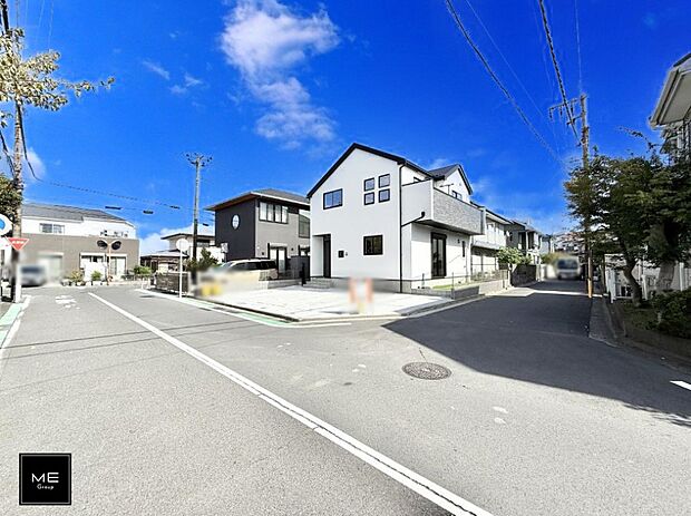 【前面道路含む現地写真】■新しい住まい、街の新しい風景