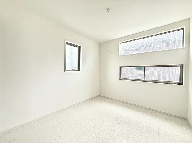 【洋室】■静かな洋室で読書や趣味に集中できる場所