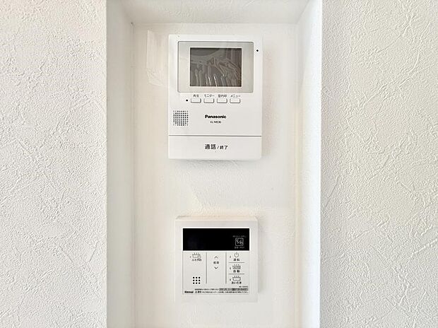 【TVモニター付インターフォン】■画面でしっかり確認でき防犯対策に最適