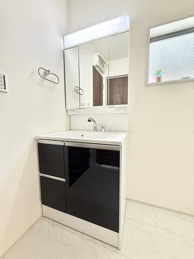 【洗面台・洗面所】■清潔感があり、気持ちよく使えます