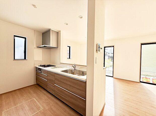 【ダイニングキッチン】■キレイに片付く、使いやすいキッチン