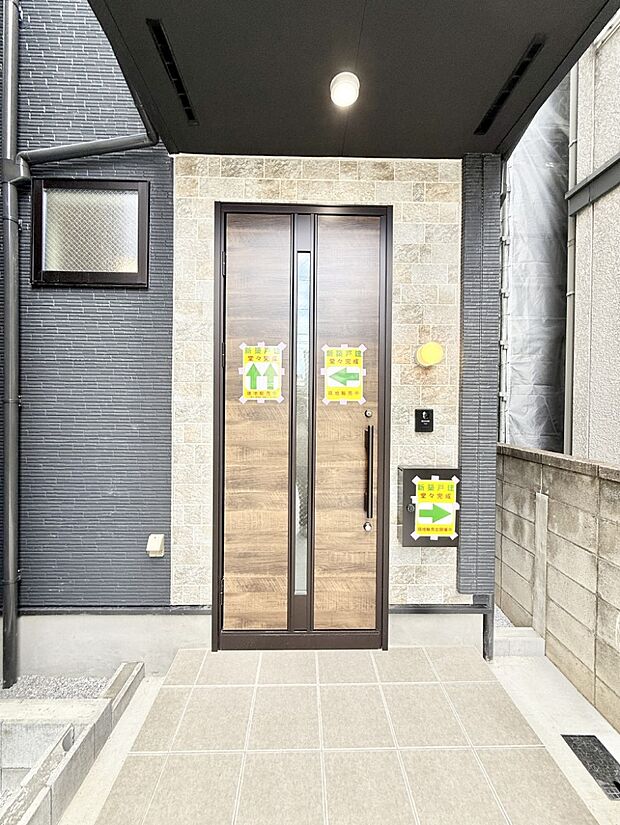 【玄関】■ ここから始まる、笑顔あふれる毎日