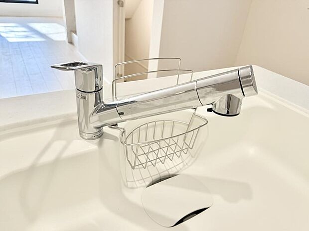 【浄水器】■清潔でおいしい水を手軽に供給してくれます