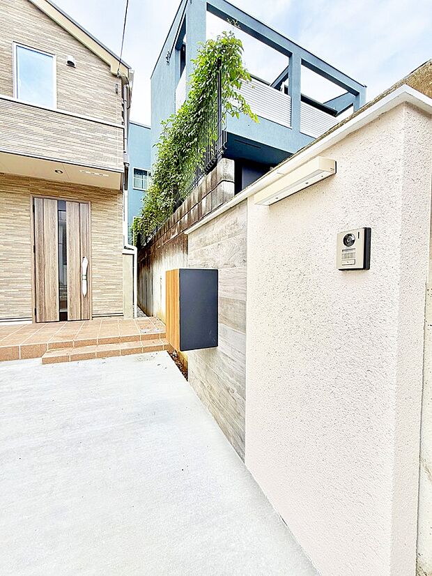 【玄関】■ ここから始まる、笑顔あふれる毎日