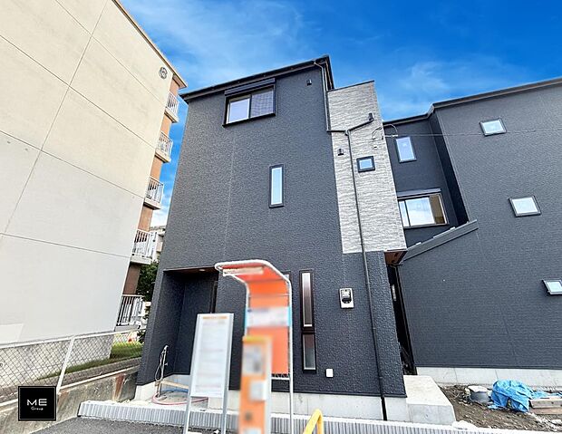 【現地外観写真】■暮らしを豊かにする充実した仕様設備で快適に