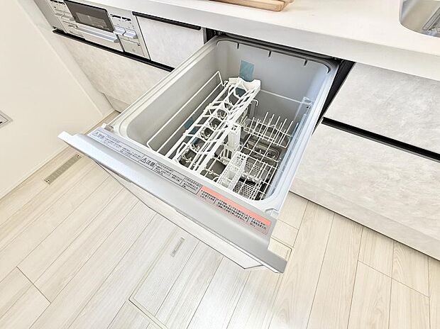 【食洗機】■手間なく洗浄！食器をピカピカに仕上げてくれます