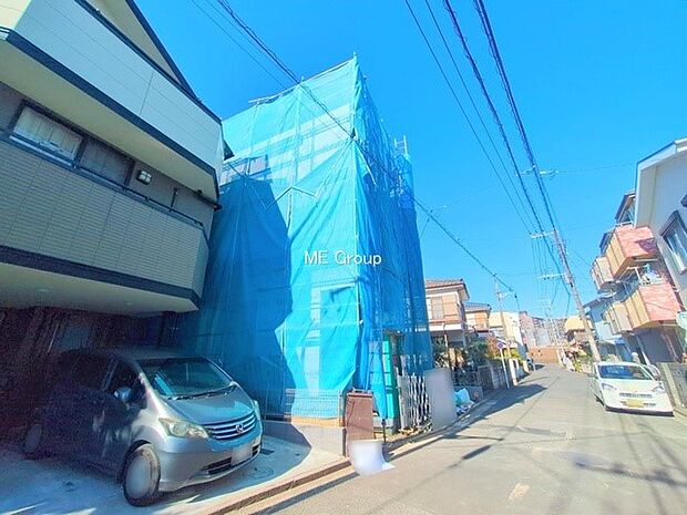 【前面道路含む現地写真】■家族とのお出かけが楽しくなる環境です