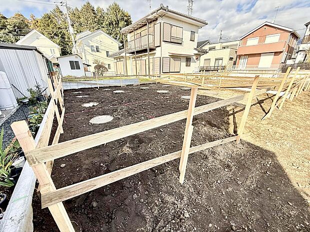 【現地外観写真】■暮らしを豊かにする充実した仕様設備で快適に