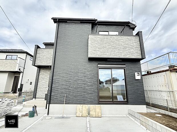 【現地外観写真】■暮らしを豊かにする充実した仕様設備で快適に