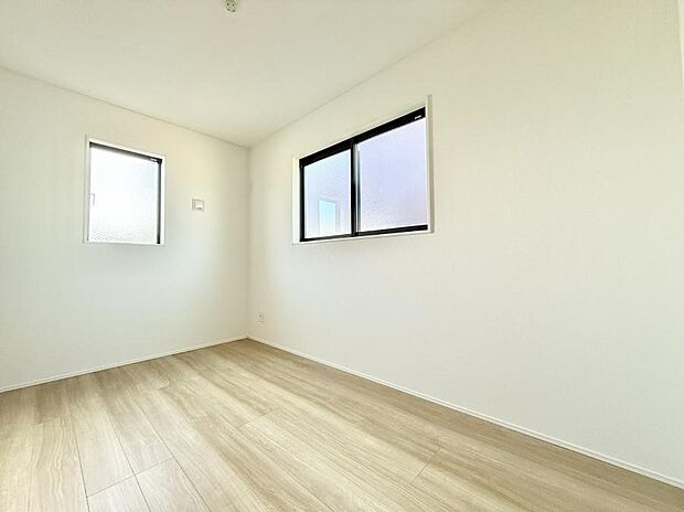 【洋室】■心地よい雰囲気が漂う落ち着いた空間