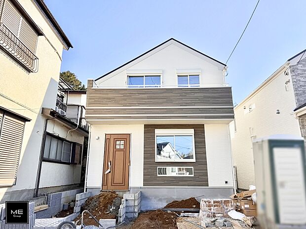 【現地外観写真】■家族みんなが笑顔で過ごせる、安心感のある住まい