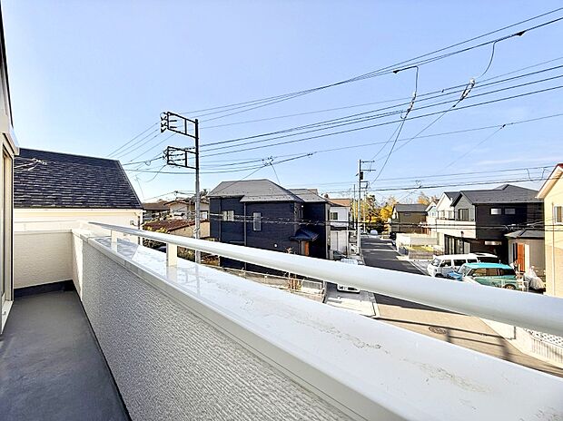 【床下収納】■季節物など簡単に収納でき便利