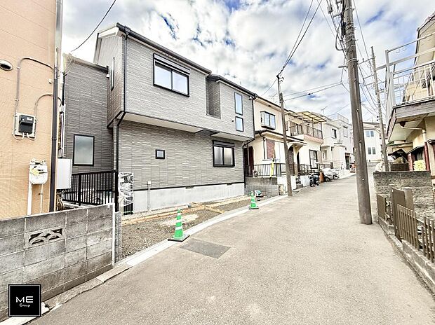 【前面道路含む現地写真】■新しい時代の息吹を感じる、心地よい環境