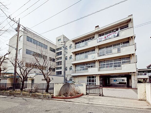 横浜市立今宿中学校（約1,200m・徒歩15分）