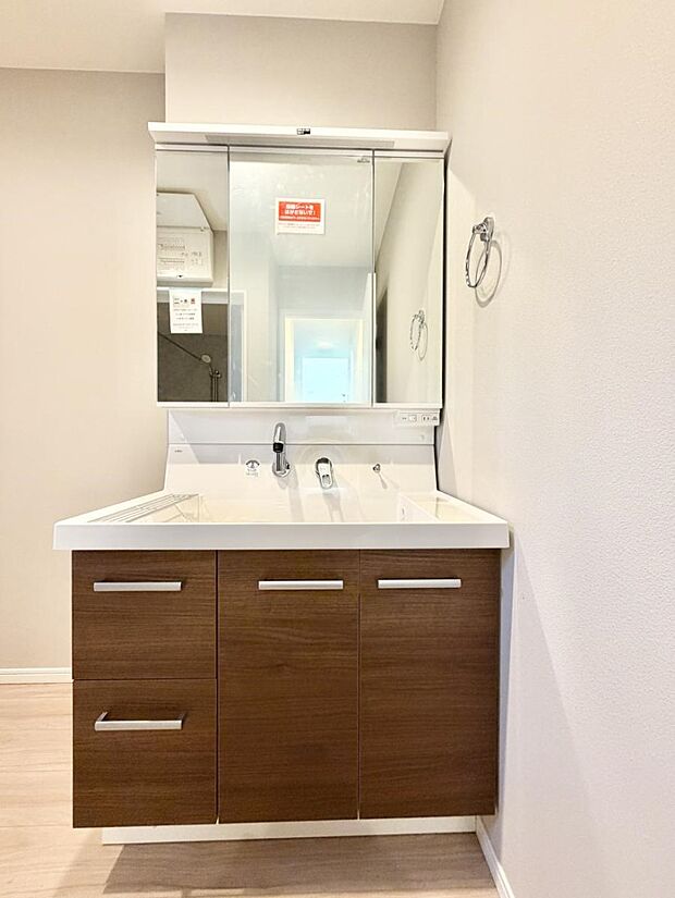 【洗面台・洗面所】お洒落で清潔感のある洗面所です!