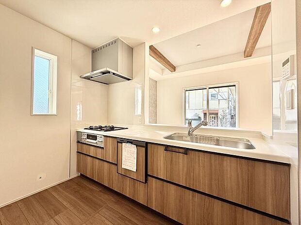 【ダイニングキッチン】■美味しさの魔法がかかる、特別なキッチン